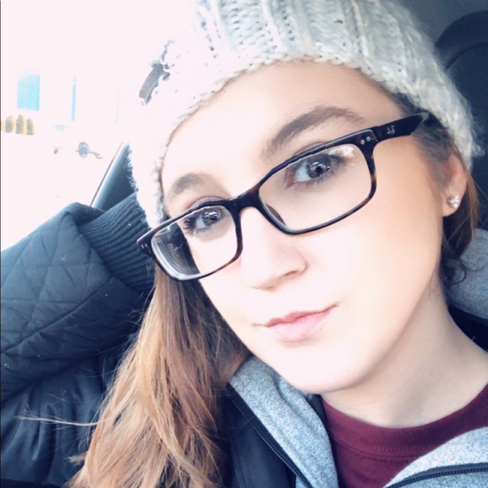 Meet your Posher, Heather